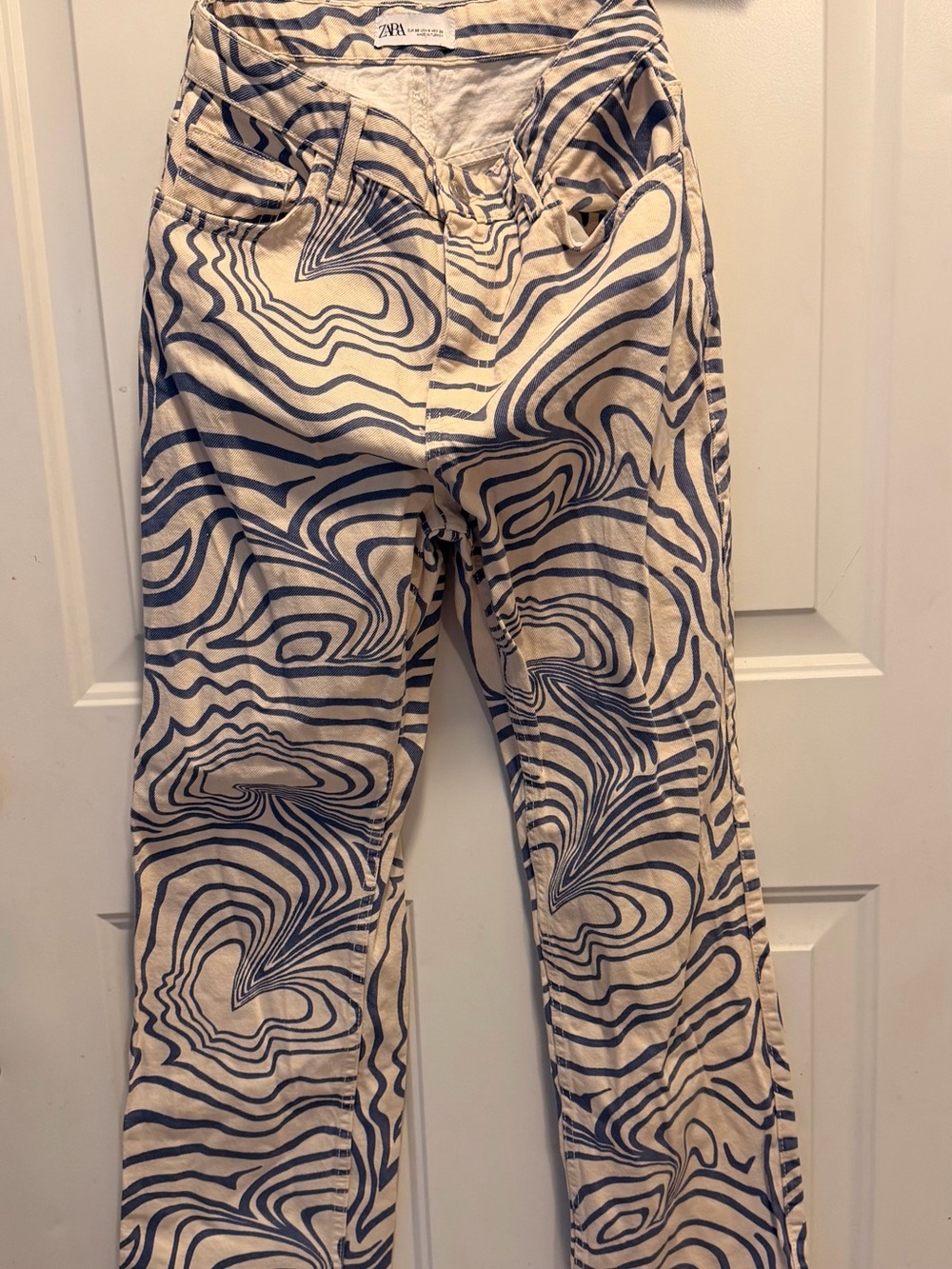 ZARA Cream Jeans with Navy Swirl Print